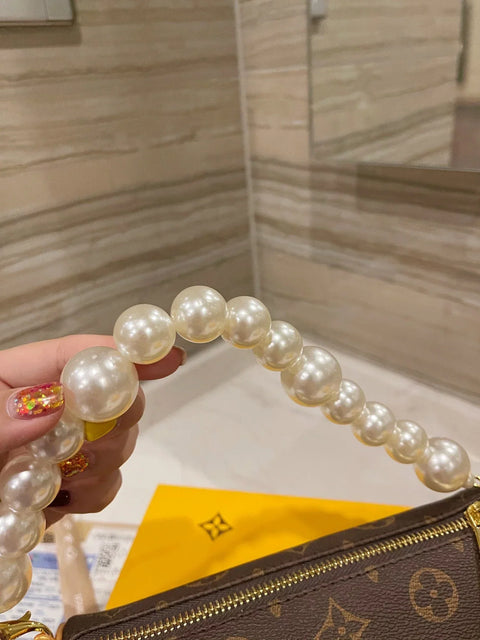 Retro style pen holder handbag