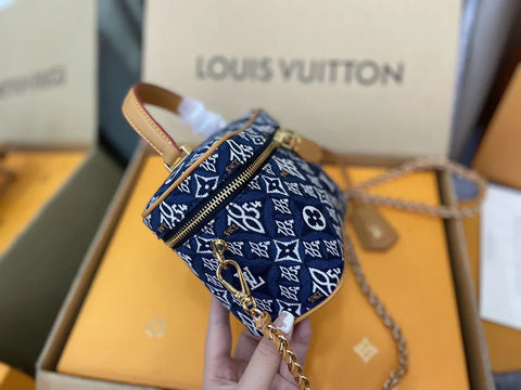 Since 1854 Vanity PM