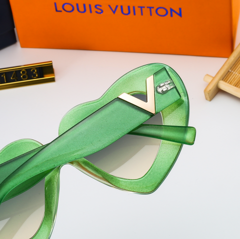 7 Colors Fashion Heart Polarized Sunglasses