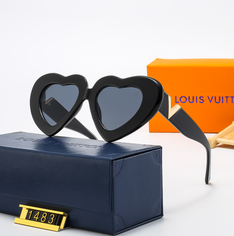 7 Colors Fashion Heart Polarized Sunglasses