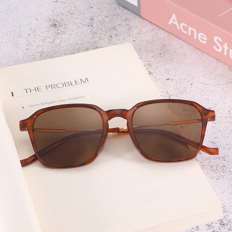 Dollger Amber Square Polarized Sunglasses