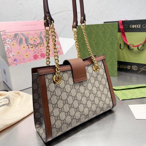 Padlock Small G Shoulder Bag