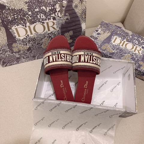 Classic Women's Solid Color Embroidery Slippers