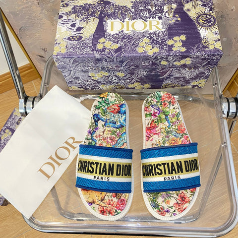 Jacquard Pattern Slippers