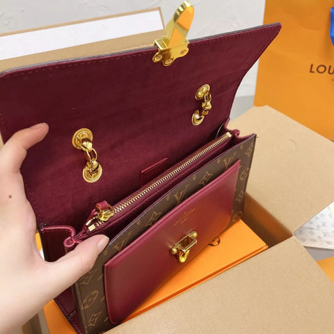 Victoire Monogram Chain Bag