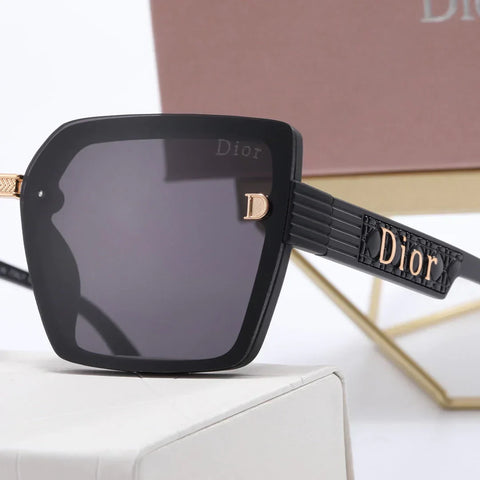 4-Color Fashion Sunglasses
