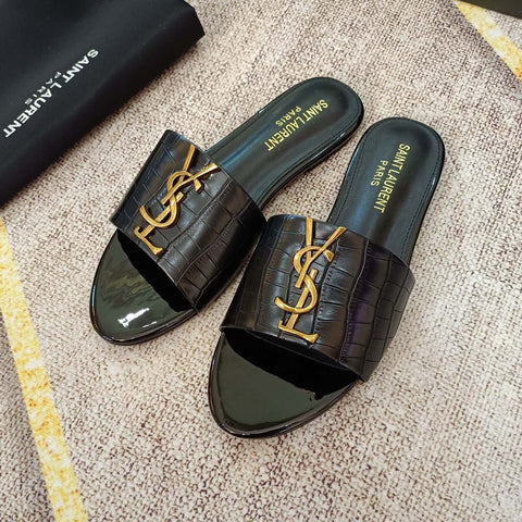 Classic Gold Signature Flat Slippers