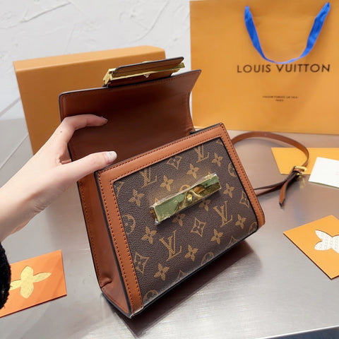 New Classic Leather Handbag Messenger Bag