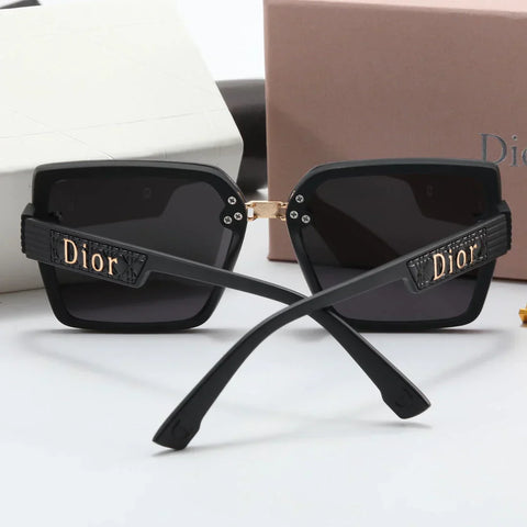 4-Color Fashion Sunglasses