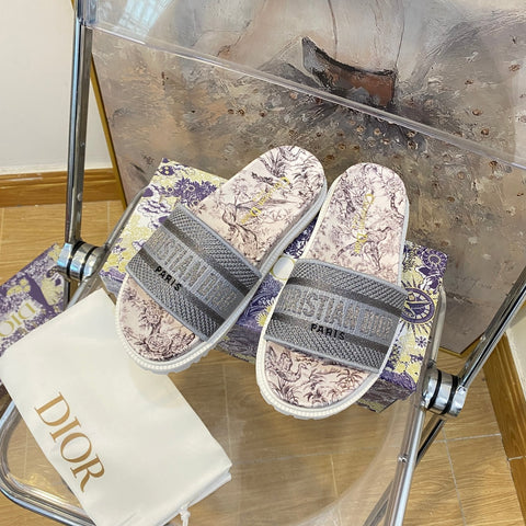 Jacquard Pattern Slippers