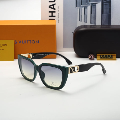 A must-have for fashionistas 8623