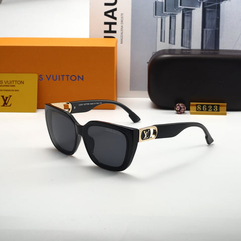 A must-have for fashionistas 8623