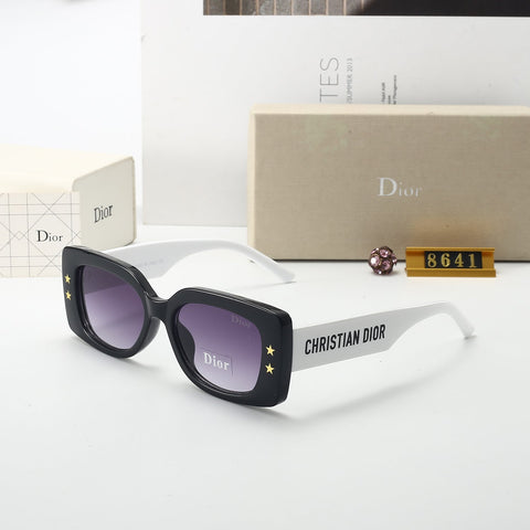 5 Colors Classic Trendy Sunglasses 8641