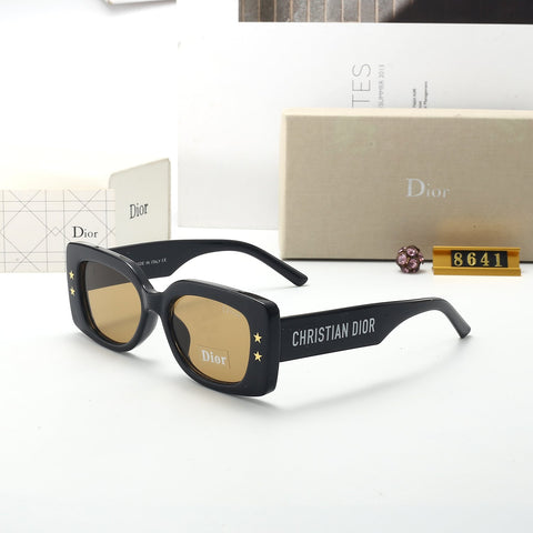 5 Colors Classic Trendy Sunglasses 8641