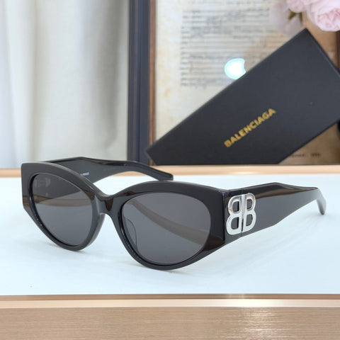 5 Colors Simple Classic Sunglasses