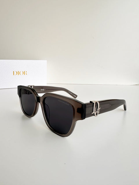 4-color limited edition high-end trendy sunglasses