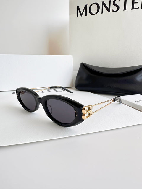 Cat-eye sunglasses with high-definition nylon lenses and metal temples