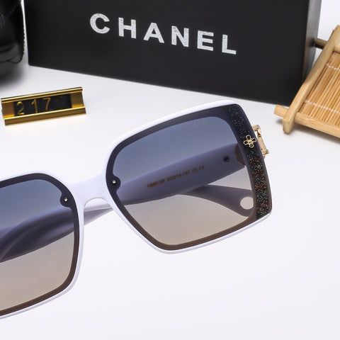 5 colors of fashionable and popular sunglasses