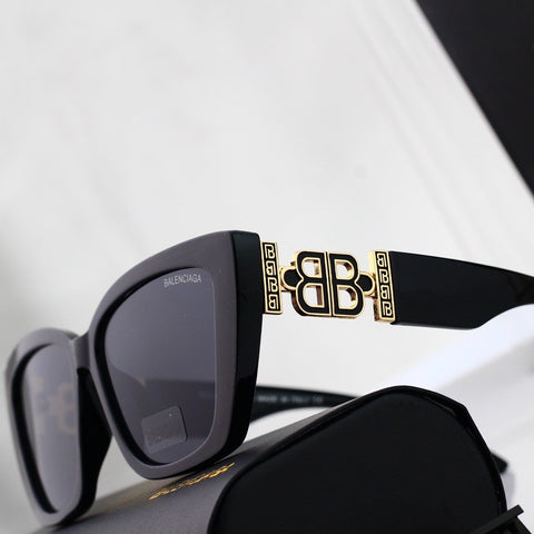 7 colors of fashionable and popular sunglasses  0663