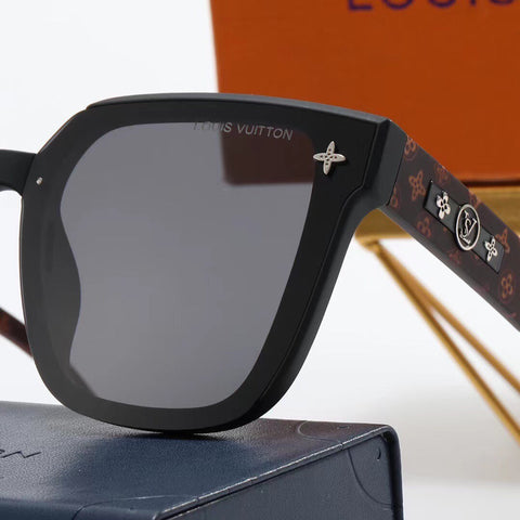 4 Colors Fashion Sunglasses  3420