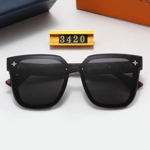 4 Colors Fashion Sunglasses  3420