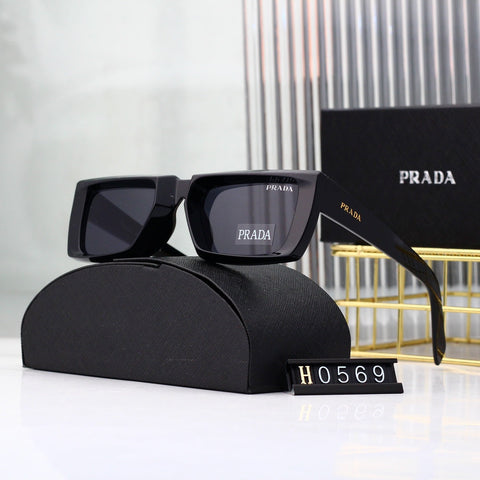 7 Colors Fashionable Plain Sunglasses  68016