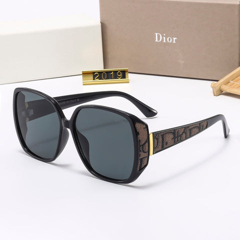 5 colors high definition UV protection high end sunglasses  2019