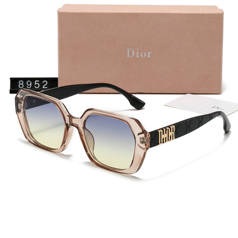 7 new colors available  8952