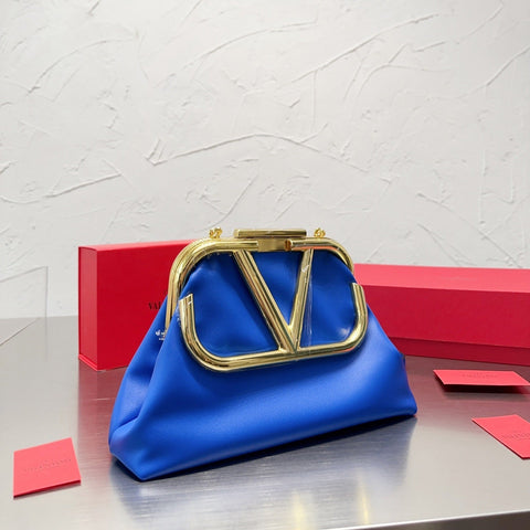 Shoulder Clutch Bag in Calfskin