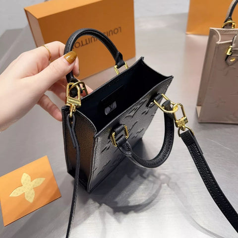 Simple Vertical Mini Bag