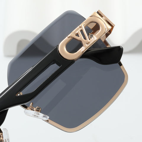 6 Colors Fashion Square Frame Sunglasses 17521