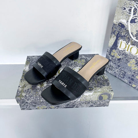 Letters Embroidery Dway Heeled