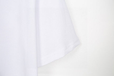 Simple embroidered T-shirt