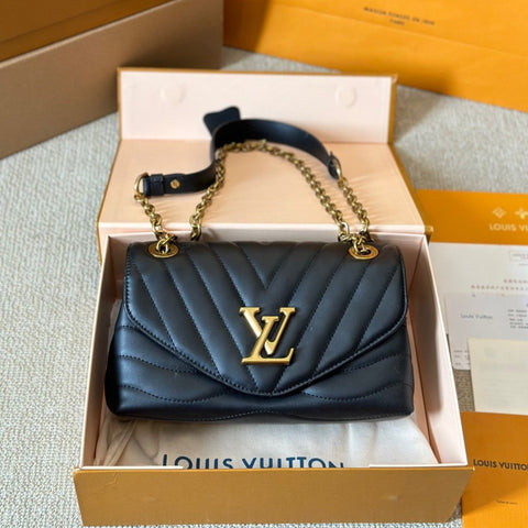 New Wave Chain Bag